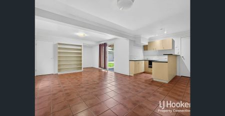 HUGE DUAL LIVING POTENTIAL - Photo 2