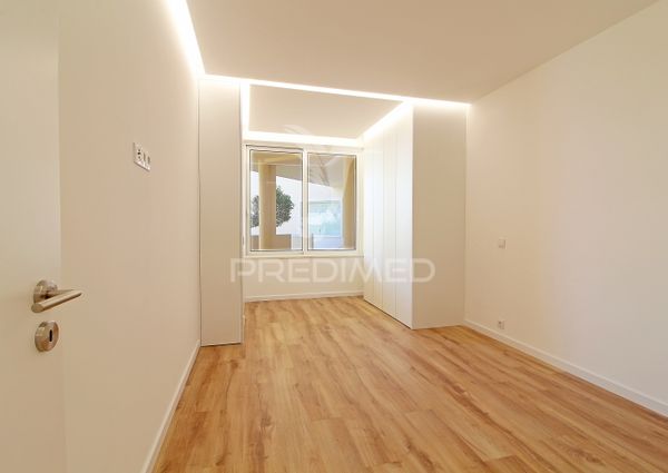 Apartamento T2+1 em Faro