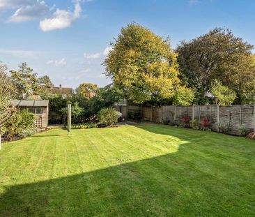 4 bedroom detached house to rent - Photo 6