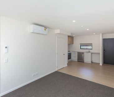 6/220 Geraldine Street, Edgeware, NZ 8013 - Photo 3