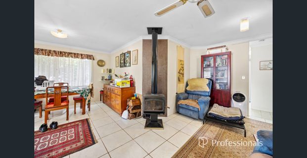 Charming Home with Space, Comfort & Extras - Photo 1