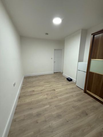 2 bedroom house share to rent - Photo 5