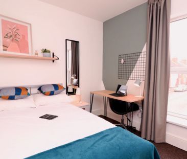 4 Bedroom House - Photo 2