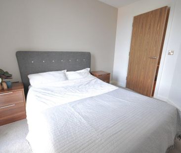 2 bedroom apartment to rent - Photo 2