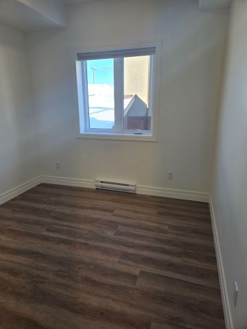 For Lease - 45 Heber Street Unit# 2, Quinte West, Ontario - Photo 5