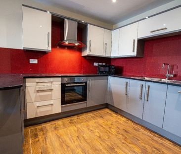 2 bed Apartment Ecco - Photo 6