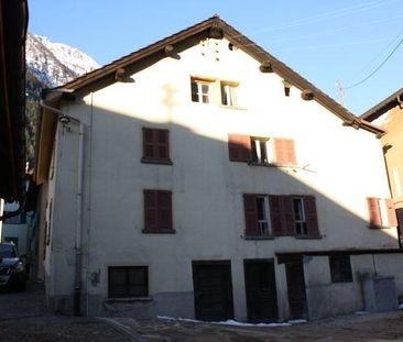 7 1/2-Zimmer-Duplex-Wohnung im 1. und 2. OG appartamento duplex di ... - Photo 1