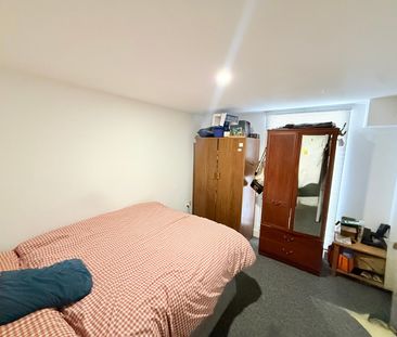 Newton Road, Yeovil, Somerset - Photo 1