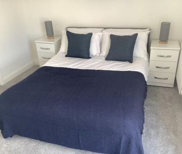 2 bedroom apartment to rent - Photo 4