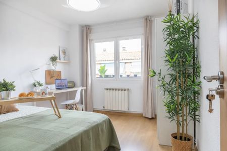 Calle Santa Eva, Madrid, Community of Madrid 28021 - Photo 3