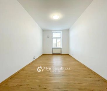 Pronájem novostavby bytu 1+1 s výtahem, 36 m - Photo 1