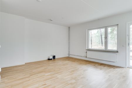 Stenkumlagatan, Västerås - Photo 2