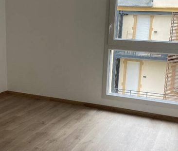 F3-RESIDENCE NEUVE - CUISINE EQUIPEE - PARKING - BALCON - Photo 3