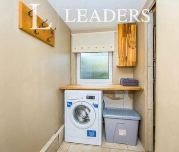 4 bedroom terraced house to rent - Photo 4