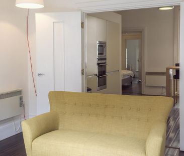 2 bedroom apartment to rent - Photo 1