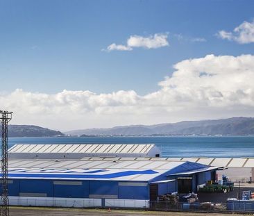 Prime Location - 4-Bedroom Home in Thorndon Quay, Pipitea - Photo 2