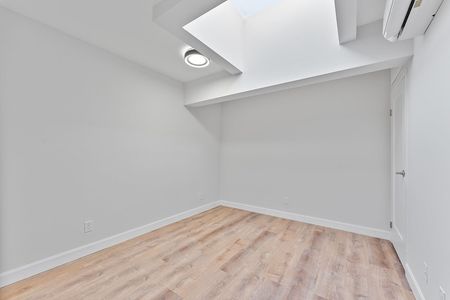 For Lease - 1328 Gerrard Street Unit# 302, Toronto, Ontario - Photo 5