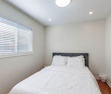 For Lease - 5321 Red Brush Drive, Mississauga, Ontario - Photo 5