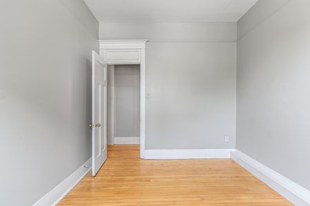 351 Elgin Street - B - Photo 3