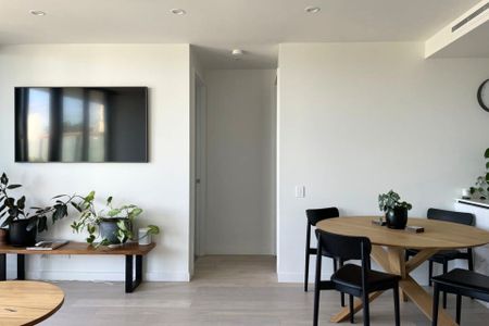 204/2 Mascoma Street, Ascot Vale VIC 3032 - Apartment For Rent | Domain - Photo 3