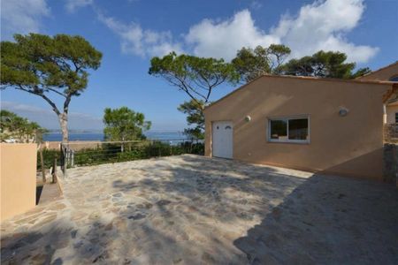 VILLA T3 HYERES MADRAGUE DIRECT MER VUE MER - Photo 3