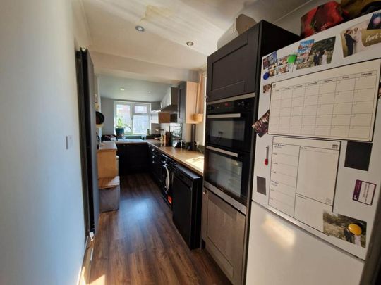 2 bedroom house to rent - Photo 1