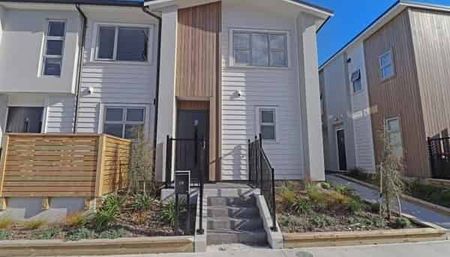 Partial furnished close to public transport - Photo 5