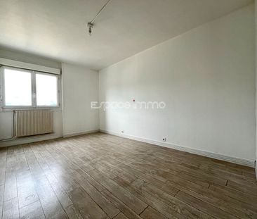 Location Appartement 2 pièces 51m² NOTRE DAME DE BONDEVILLE 76960 - Photo 1