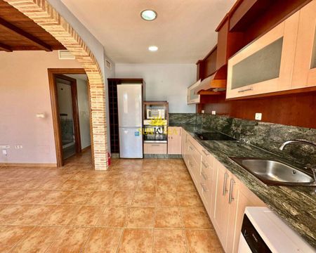 LARGE 3 BEDROOM TOWNHOUSE FOR RENT IN SAN JAVIER - MURCIA - Photo 4