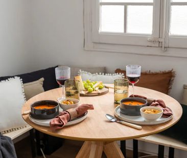 Carrer de Calàbria, Barcelona, Catalonia 08015 - Photo 3