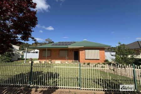 Renovated interior, Great size yard! - Photo 4