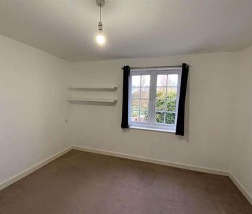 Clough Close, Middlesbrough, TS5 - Photo 2