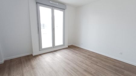 location Appartement T2 DE 46.47m² À SAVIGNY LE TEMPLE - Photo 3