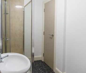 47a Church Place, Lurgan, BT66 6HD - Photo 4