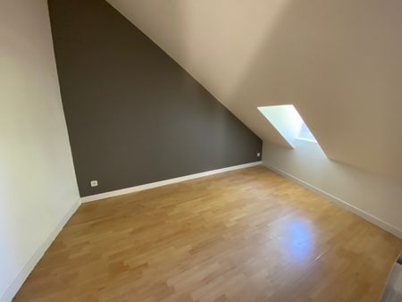 Location Appartement 3 pièces 54m² - Photo 3