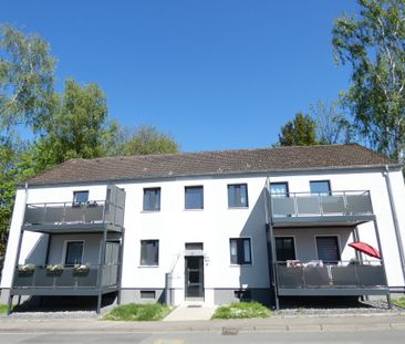 Fabelhafte Erdgeschoss-Wohnung mit Balkon *wird demnächst modernisi... - Photo 2