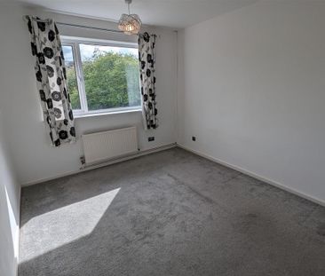 2 bedroom maisonette to rent - Photo 1