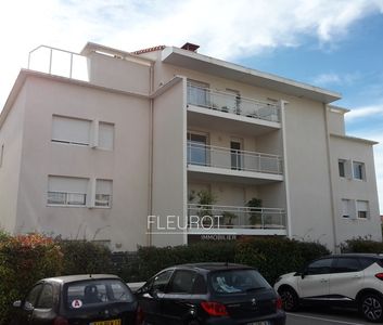 Location Appartement 3 pièces 47m² LA CIOTAT 13600 - Photo 4