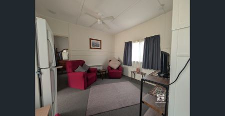 FULLY FURNISHED UNIT - Photo 5