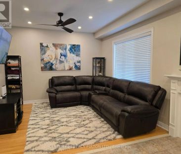 1979 RIVERTON STREET - Photo 1