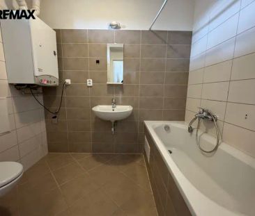 pronájem bytu 1+kk ve Vyškově - Fotografie 3