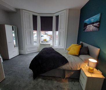 1 bedroom in a house share to rent - Photo 1