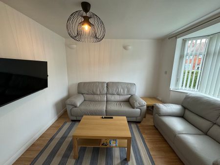 Lady Road, Burton Stone Lane - P10823 - Photo 3