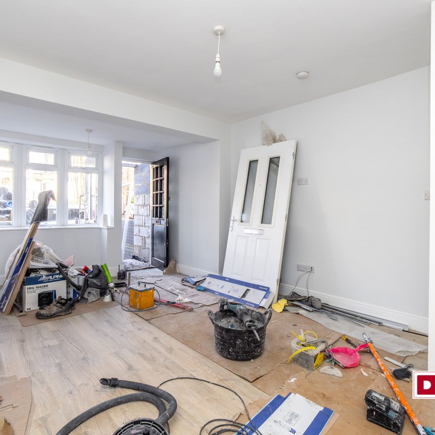 Mansfield Road, IG1, London - Photo 1