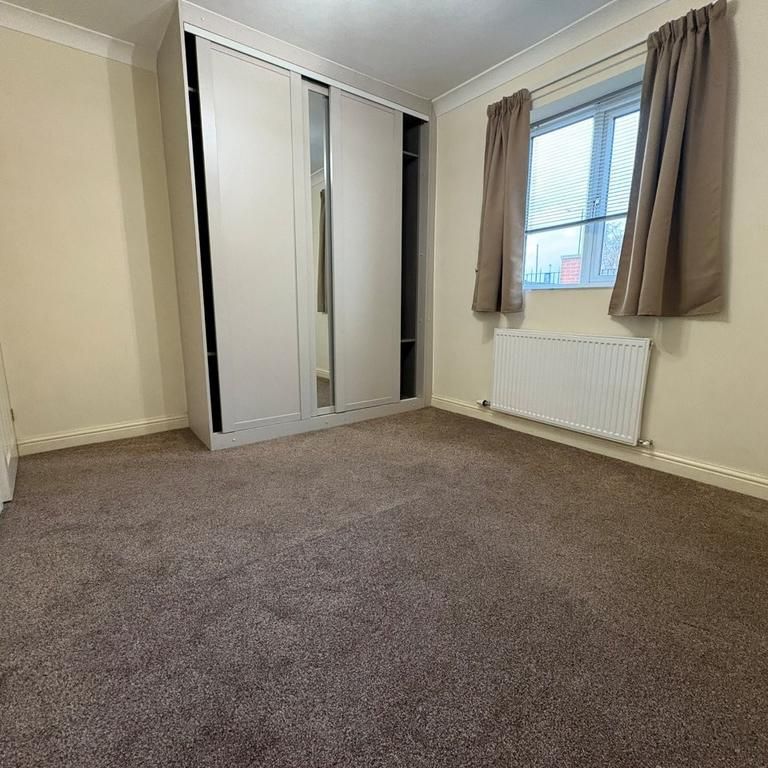 3 bedroom bungalow to rent - Photo 1