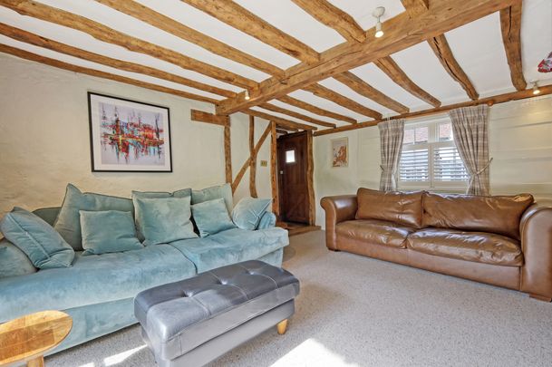 Three-Bedrooms Detached House - Photo 1