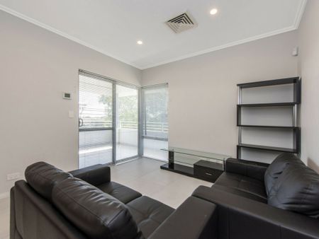 Partly furnished 2 Bedroom Apartment - Photo 4