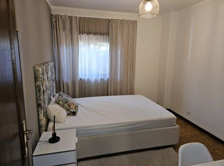 Avenida de Fernão de Magalhães, Porto, Braga 4350-163 - Photo 5