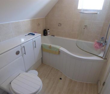 5 bedroom detached house to rent - Photo 6