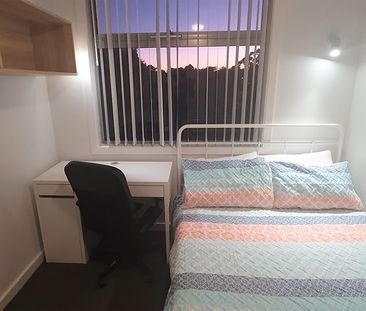 10-bedroom shared house / townhouse, Norman Street - Photo 4